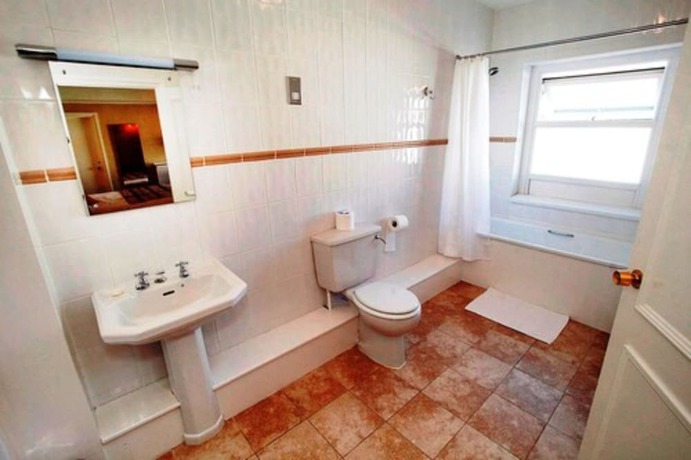 Imagen de la habitación del Hotel Castle, Neath. Foto 5