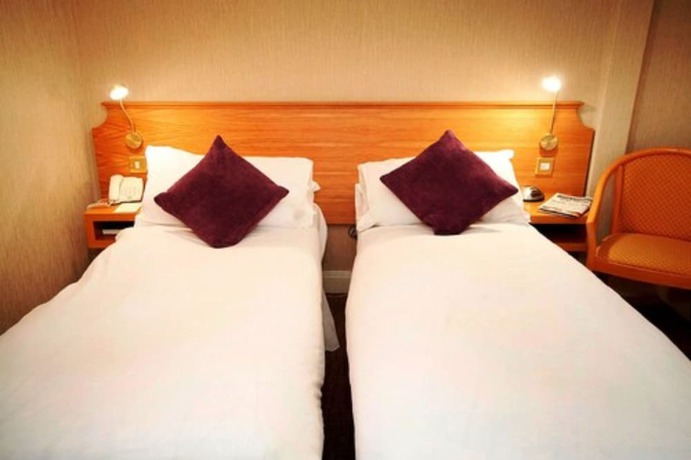 Imagen de la habitación del Hotel Castle, Neath. Foto 10