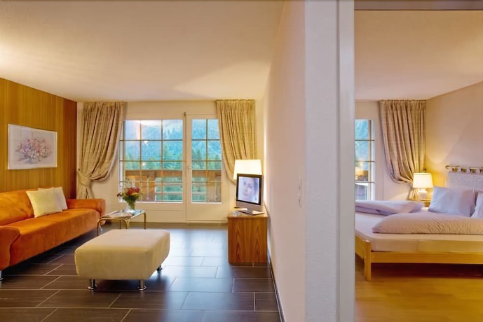 Imagen de la habitación del Hotel Castle, OBERWALD. Foto 7