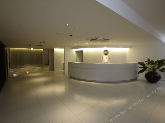 Imagen de los interiores del Hotel Castle Plaza. Foto 11