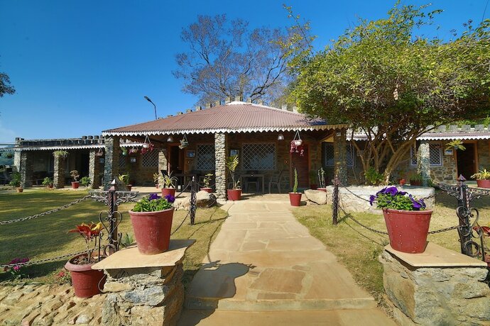 Imagen general del Hotel Castle Rock, Abu Road. Foto 8