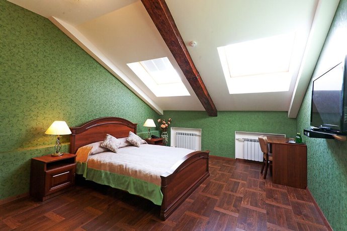 Imagen de la habitación del Hotel Castle, San Petersburgo. Foto 16