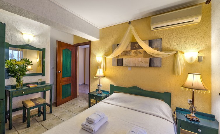 Imagen de la habitación del Hotel Castle Suites. Foto 6