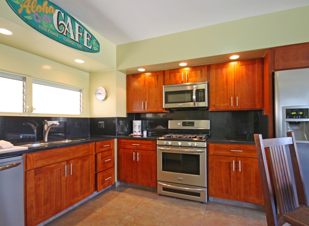 Imagen de la habitación del Hotel Castle Waikiki Shore. Foto 6