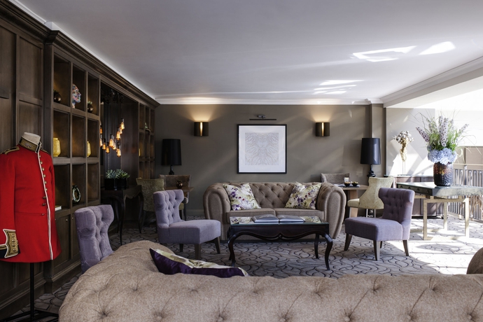 Imagen de los interiores del Hotel Castle Windsor. Foto 15