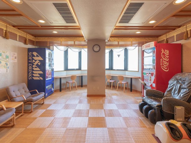 Imagen de los interiores del Hotel Castle inn Ise. Foto 18