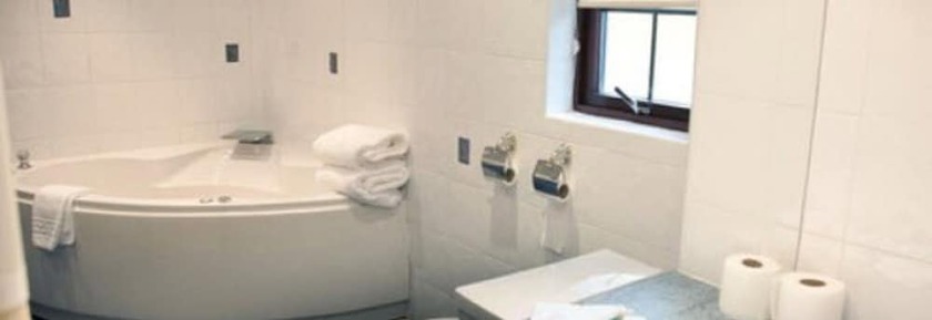 Imagen de la habitación del Hotel Castlecary House. Foto 17