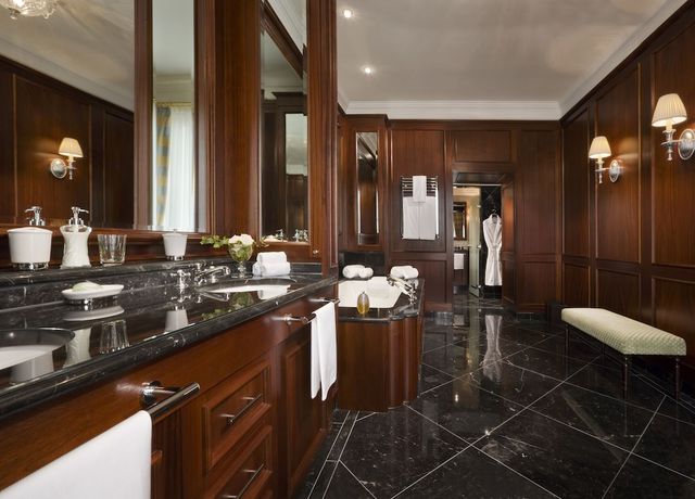 Imagen de la habitación del Hotel Castlemartyr Resort. Foto 9