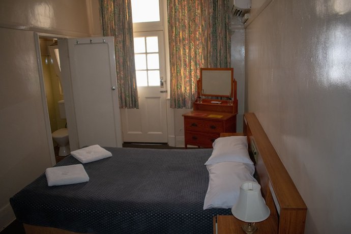 Imagen de la habitación del Hotel Castlereagh. Foto 12