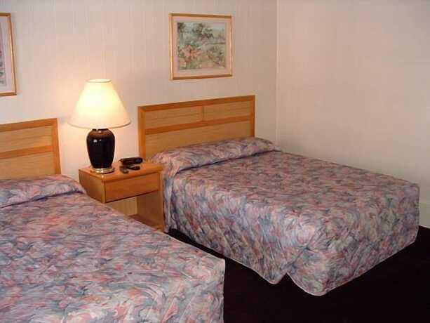 Imagen general del Hotel Castlewood Inn. Foto 11