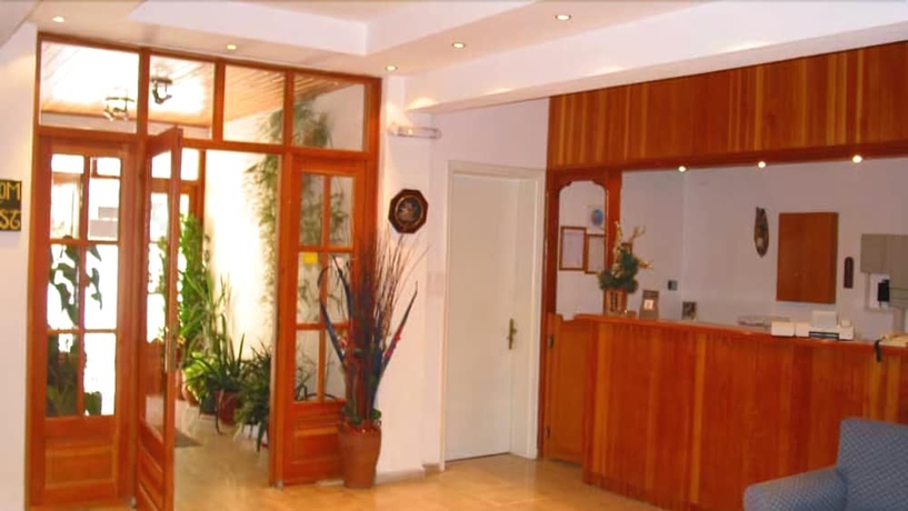 Imagen de los interiores del Hotel Castri. Foto 19