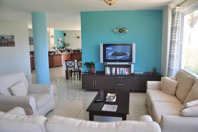 Imagen de la habitación del Hotel Castri Village. Foto 7