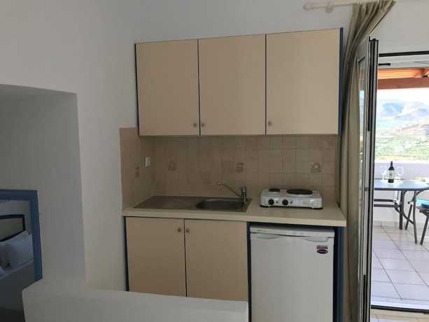 Imagen de la habitación del Hotel Castri Village. Foto 12