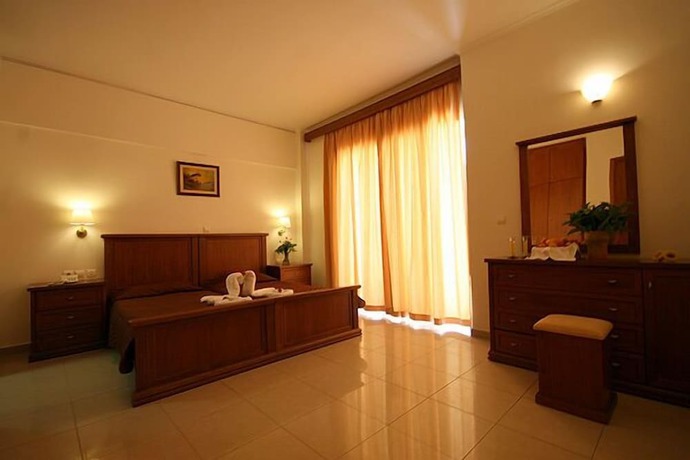 Imagen de la habitación del Hotel Castro Beach. Foto 3