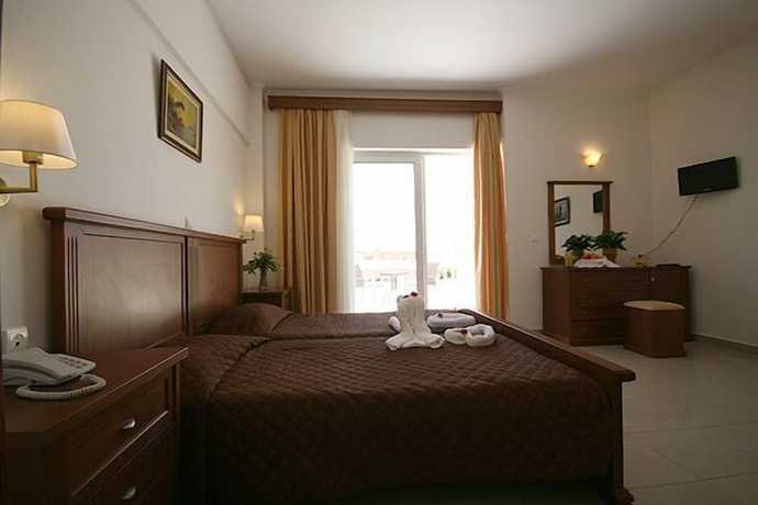 Imagen de la habitación del Hotel Castro Beach. Foto 6