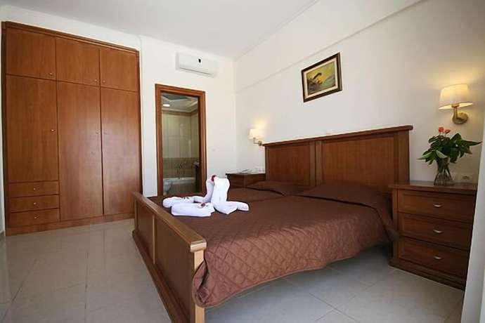 Imagen de la habitación del Hotel Castro Beach. Foto 14