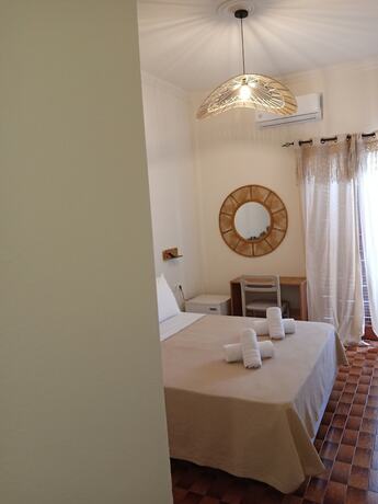 Imagen general del Hotel Castro, Gefyra. Foto 1