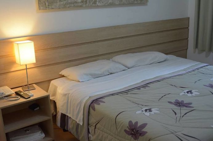 Imagen de los interiores del Hotel Castro Mendes. Foto 15