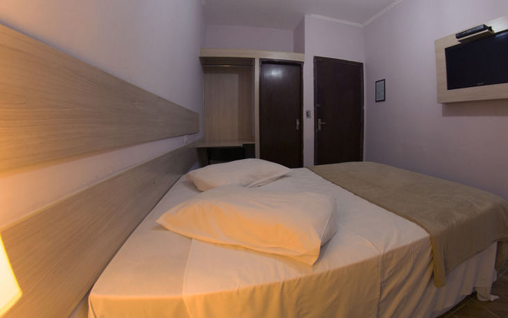 Imagen de los interiores del Hotel Castro Mendes. Foto 16