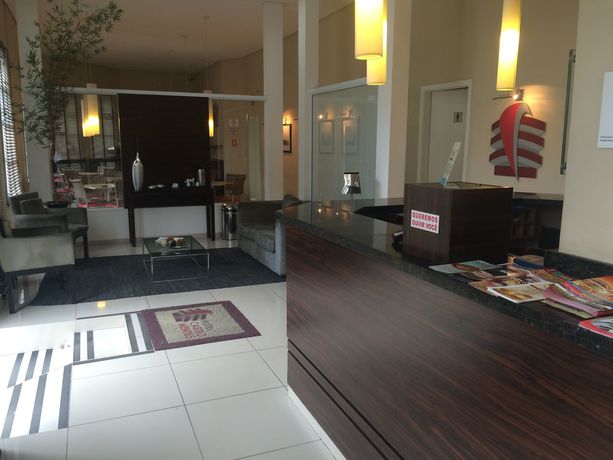 Imagen de la habitación del Hotel Castro Mendes. Foto 9