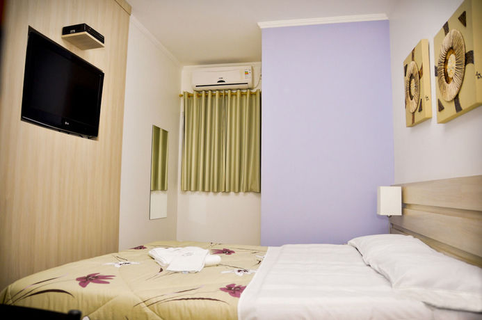 Imagen de la habitación del Hotel Castro Mendes. Foto 11