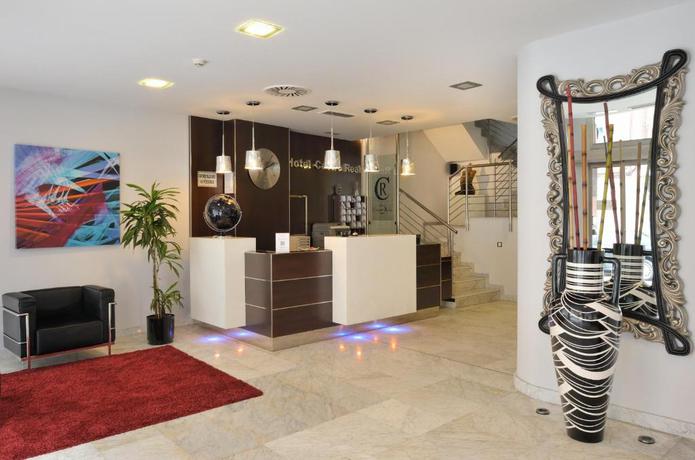 Imagen de los interiores del Hotel Castro Real. Foto 12