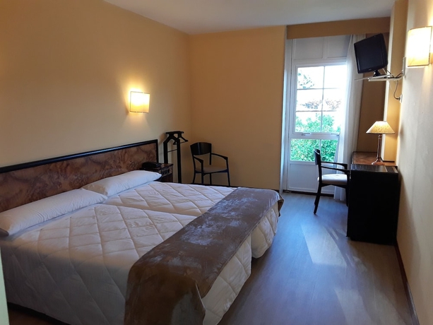 Imagen de la habitación del Hotel Castro, Santiago de Compostela. Foto 6