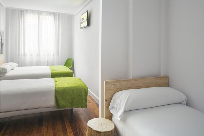Imagen de la habitación del Hotel Casual Bilbao Serantes. Foto 5