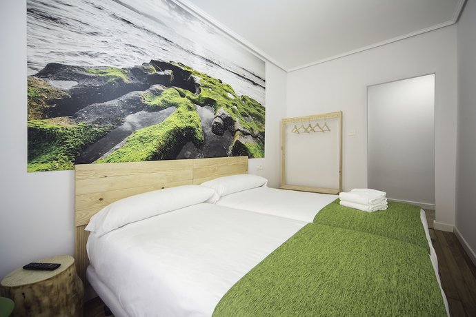 Imagen de la habitación del Hotel Casual Bilbao Serantes. Foto 7