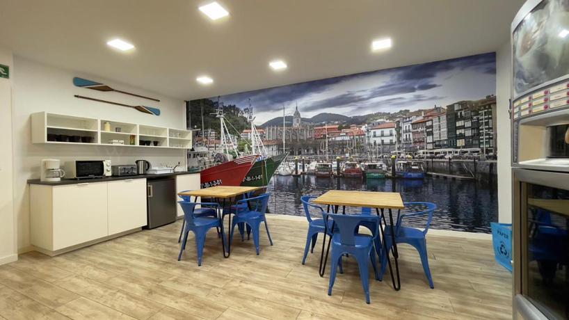 Imagen de los interiores del Hotel Casual Blue. Foto 8