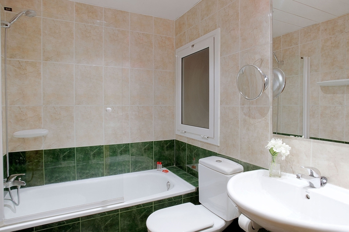 Imagen de la habitación del Hotel Casual Colours Barcelona. Foto 11