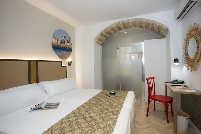 Imagen de la habitación del Hotel Casual Con Duende Cádiz. Foto 3