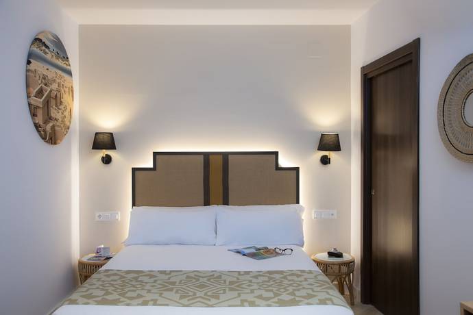 Imagen de la habitación del Hotel Casual Con Duende Cádiz. Foto 4