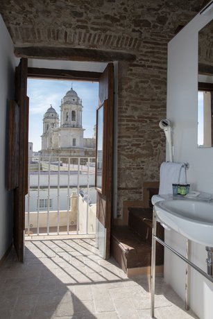 Imagen de la habitación del Hotel Casual Con Duende Cádiz. Foto 8