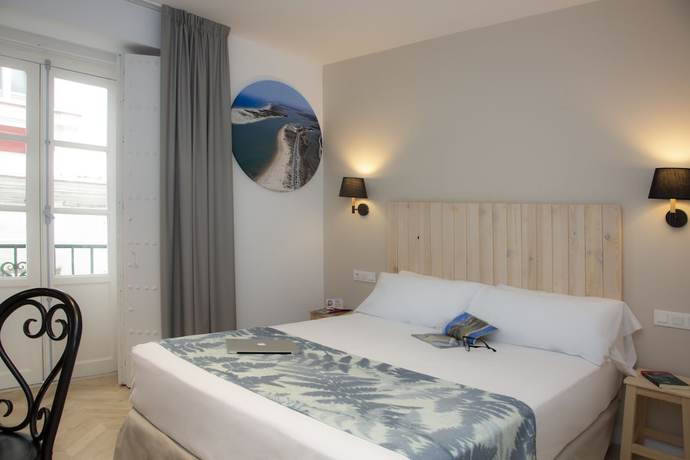 Imagen de la habitación del Hotel Casual Con Duende Cádiz. Foto 11