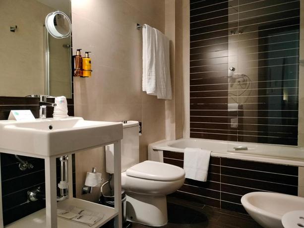 Imagen de la habitación del Hotel Casual Ilbira Granada. Foto 2