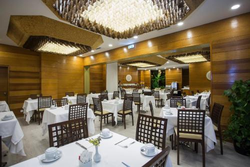 Imagen general del Hotel Casual Inca Porto. Foto 6