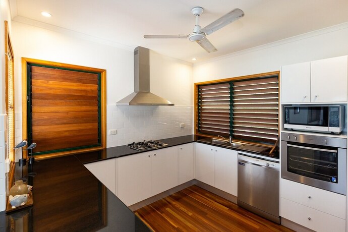 Imagen de la habitación del Hotel Casuarina Cove. Foto 21