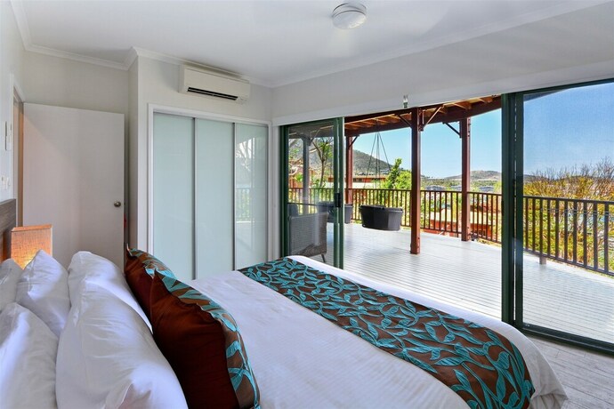 Imagen de la habitación del Hotel Casuarina Cove. Foto 29