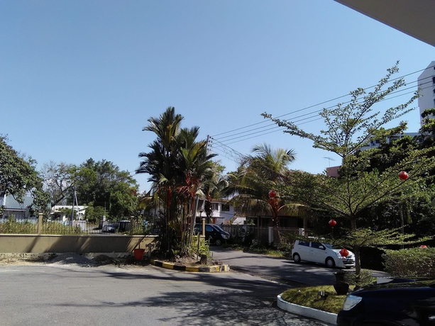 Imagen de los exteriores del Hotel Casuarina. Foto 9