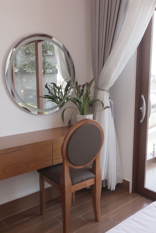 Imagen de la habitación del Hotel Cat Tuong. Foto 15