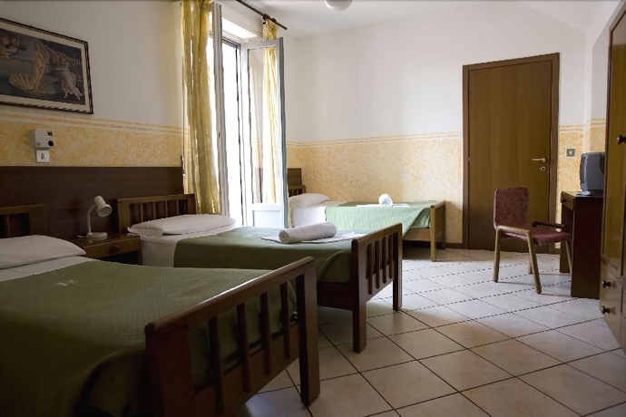 Imagen de la habitación del Hotel Catalani E Madrid. Foto 7