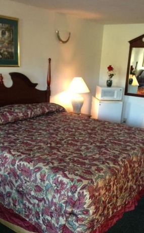 Imagen de la habitación del Hotel Catalina Airport Motel. Foto 7