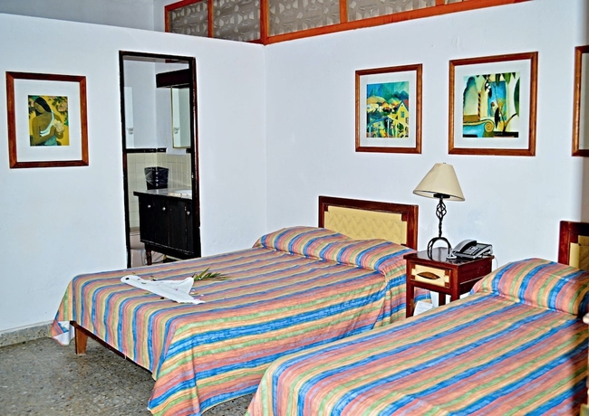 Imagen de la habitación del Hotel Catalina Beach Resort. Foto 7