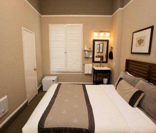 Imagen de la habitación del Hotel Catalina Island Inn. Foto 5