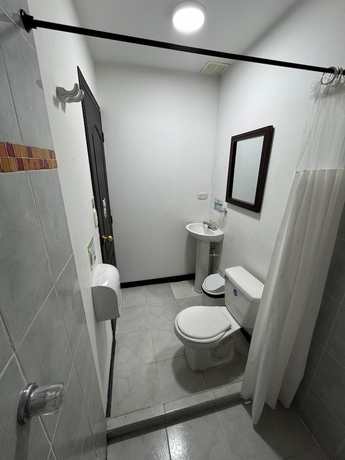 Imagen de la habitación del Hotel Catalina Plaza, Pereira. Foto 13