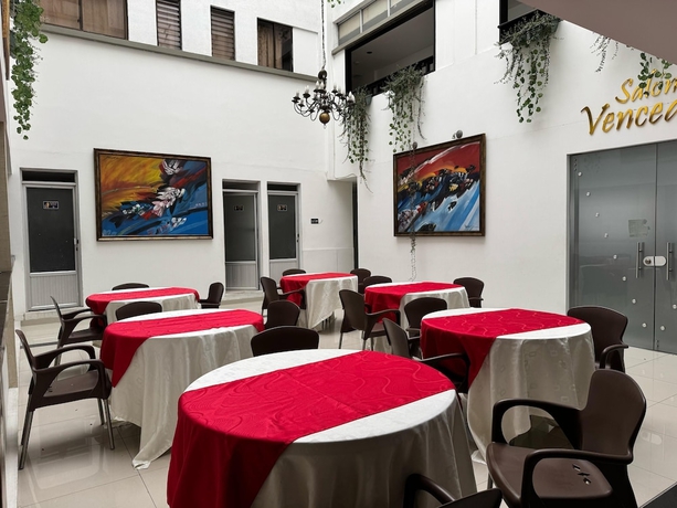 Imagen del bar/restaurante del Hotel Catalina Plaza, Pereira. Foto 2