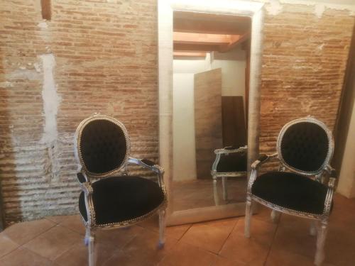 Imagen de los interiores del Hotel Catalina Suites. Foto 16