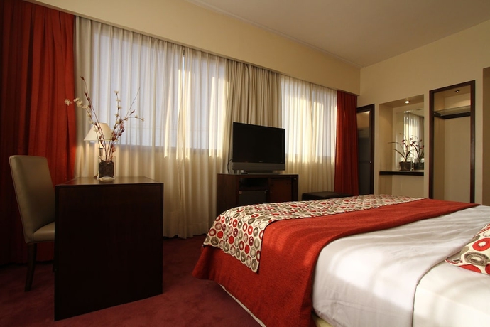 Imagen de la habitación del Hotel Catalinas. Foto 14