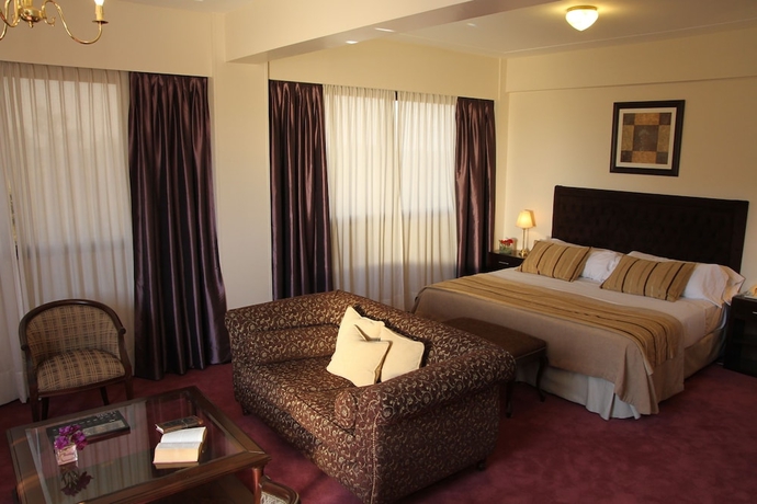 Imagen de la habitación del Hotel Catalinas. Foto 15